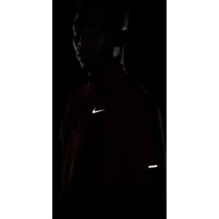 Nike Dri-Fit Element 1/2-Zip Longsleeve Shirt -Hardlopen Gerelateerd nike dri fit element 1 2 zip longsleeve shirt 2000x2000 213279