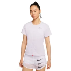 Nike Dri-Fit Run Division Shirt