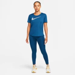 Nike Swoosh Run Shirt -Hardlopen Gerelateerd nike swoosh run shirt 2000x2000 234776