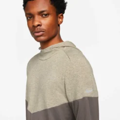 Nike Therma-Fit Element Longsleeve Shirt -Hardlopen Gerelateerd nike therma fit element longsleeve shirt 2000x2000 213395